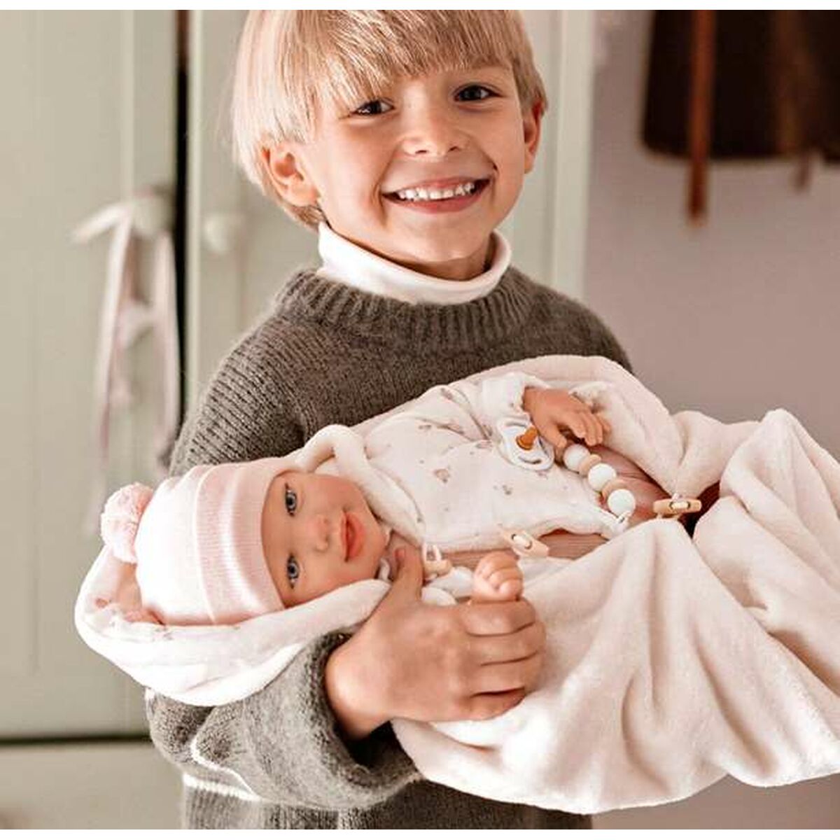 V8H4606FE654F8A702E1573A6C50FA1B79DR7075425P4