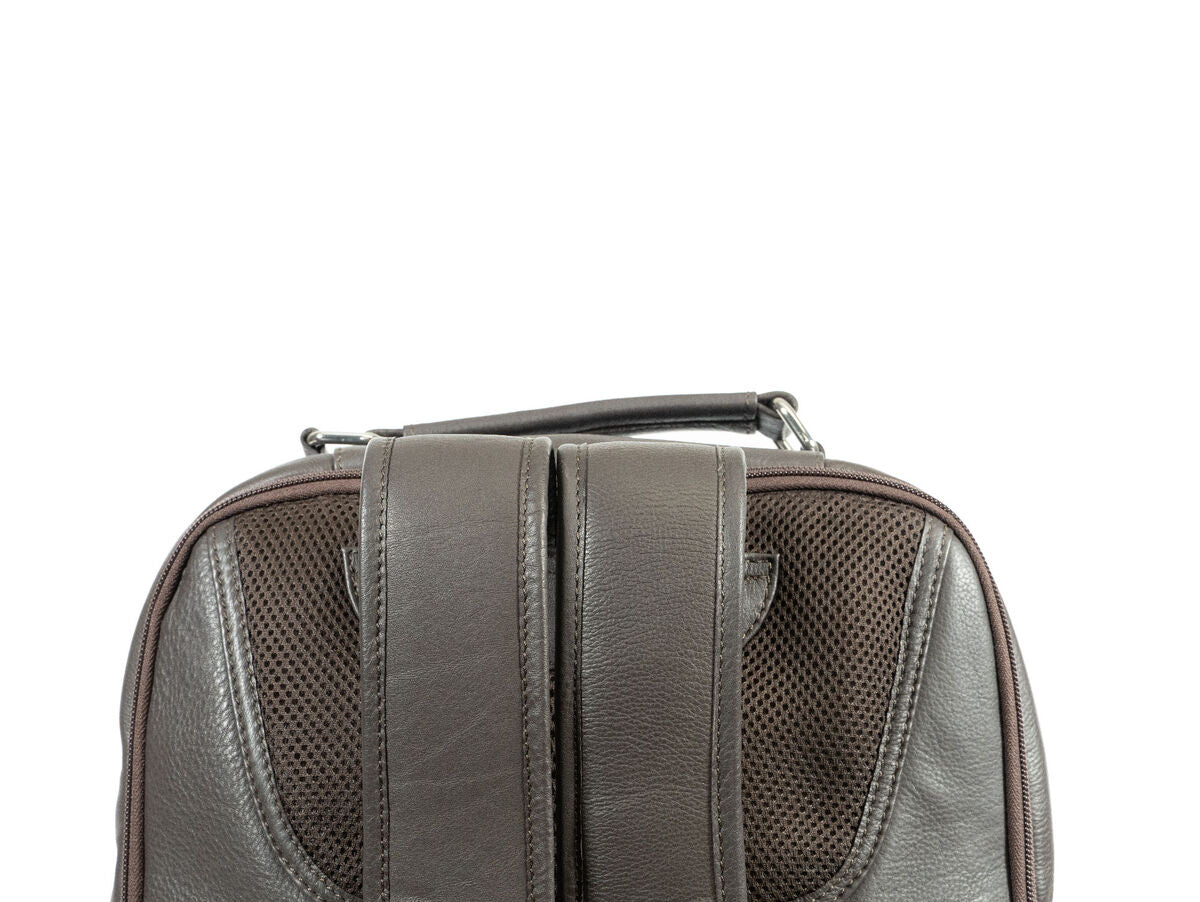 V5HE5D7CBC123CA843235B102E103AF3CDBR5778852P5