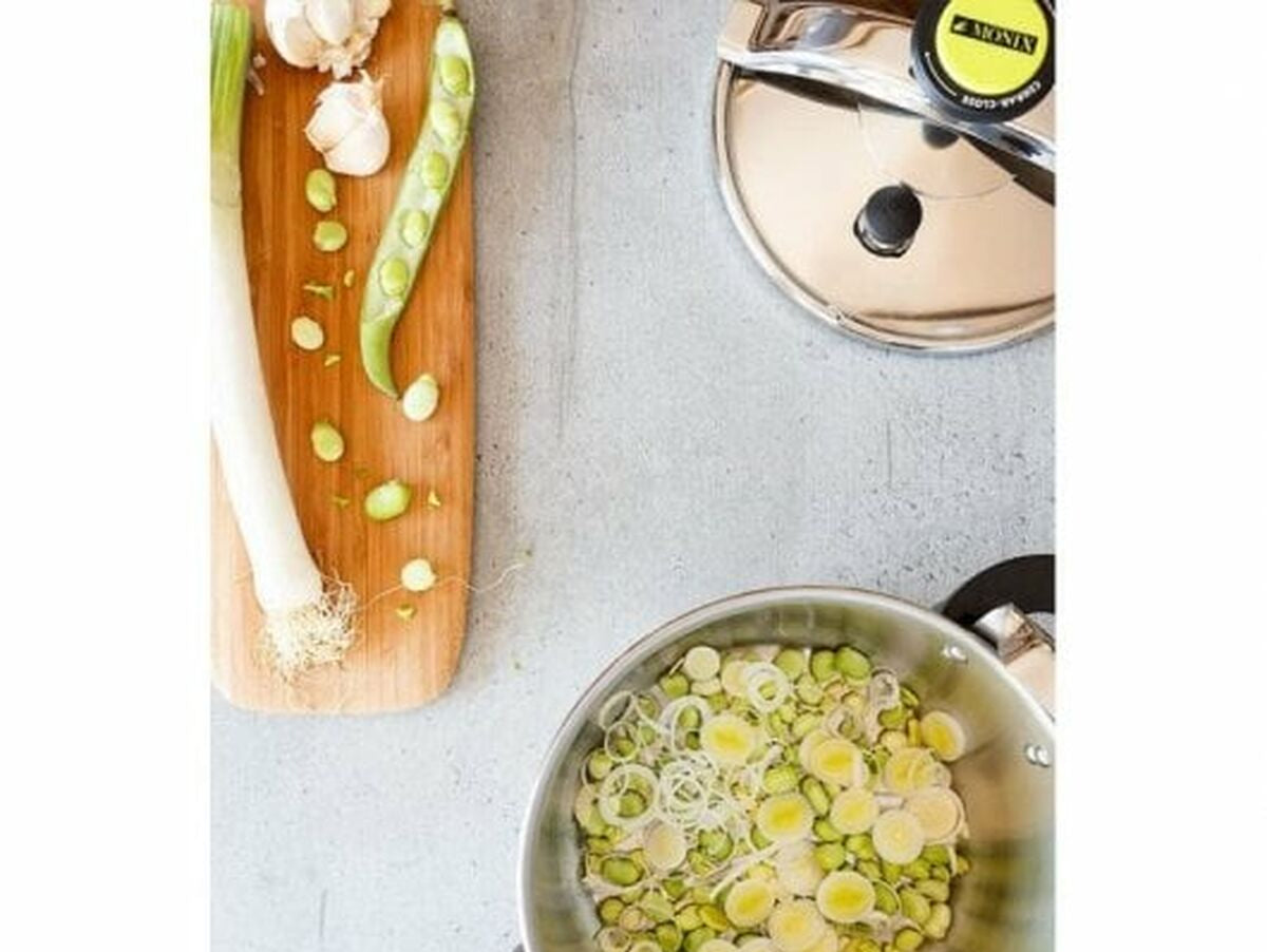 V6H1BAF4988D083BC53E50D00DBC07E704DR6743164P4