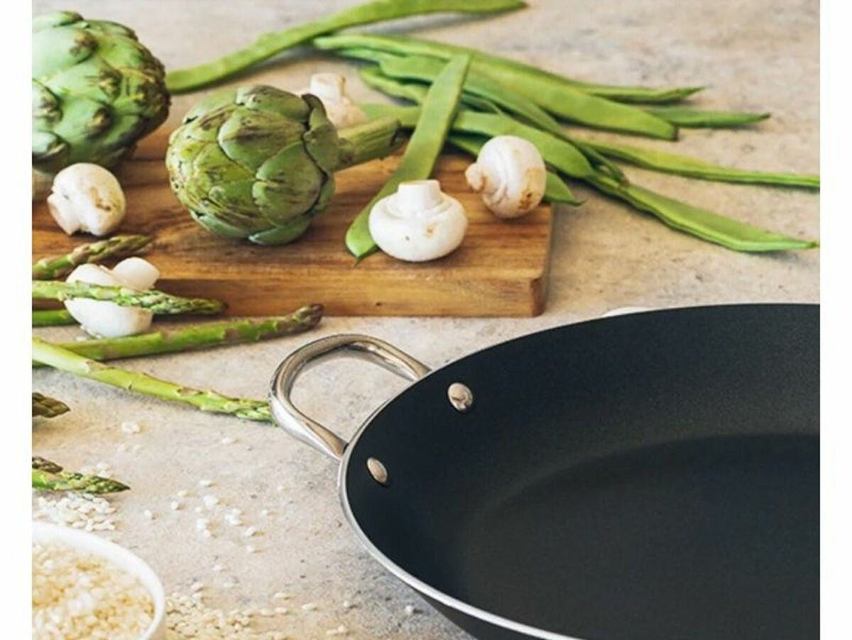 V4H34A494CB4EDED1EA9B9439179C870A56R6736880P4