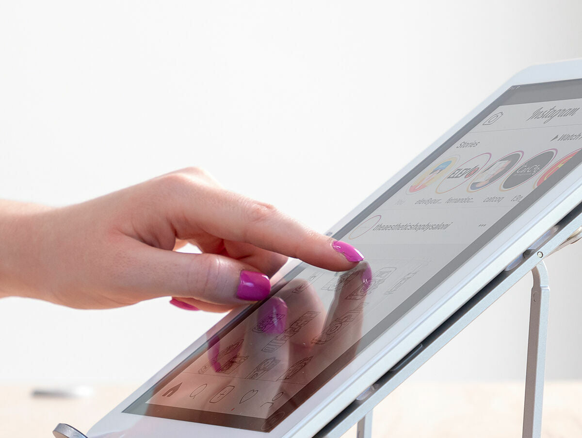 V11H3657CCEECE5564D8AD74D95170C61408R5226522P4