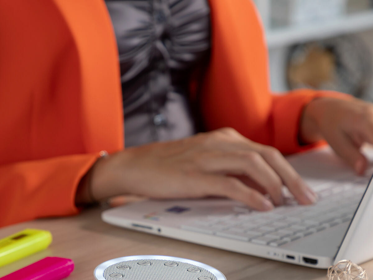 V11H29D1C0EC4E4F3F492B80770F5371E46AR7036830P7