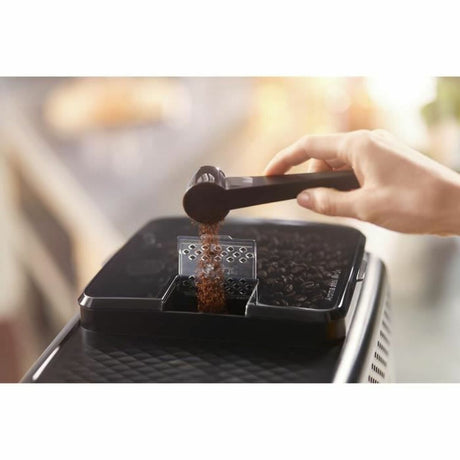 V5H802131CFA681B8B7A80100B4FAFCF4E5R4166053P4