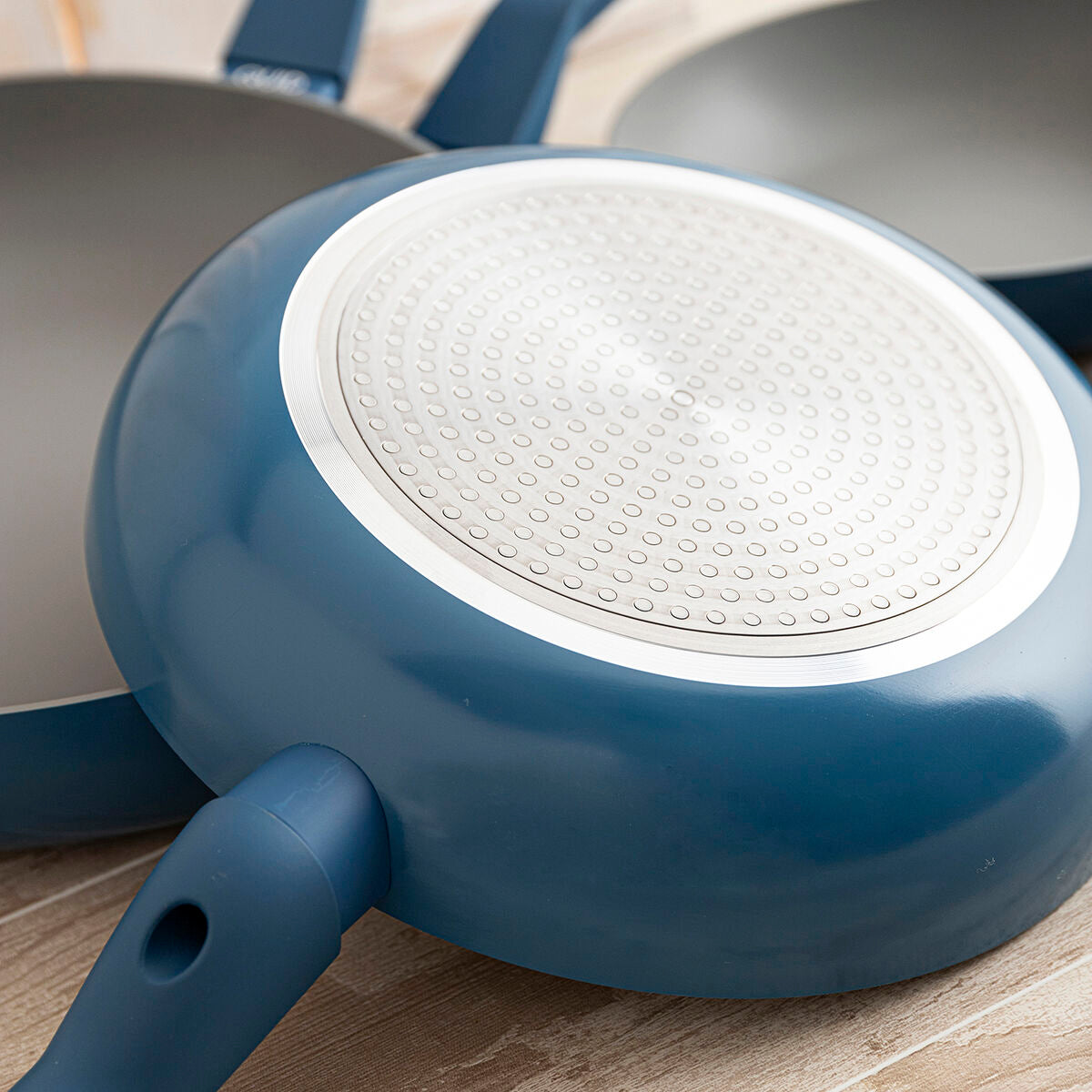 V3HD8D68481FB11AD82A2E5DF92C7C3C272R6366606P6