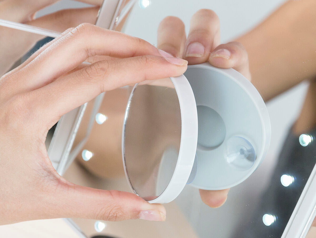 V18HE95746CE03F163522F2981260D81A212R5275662P4