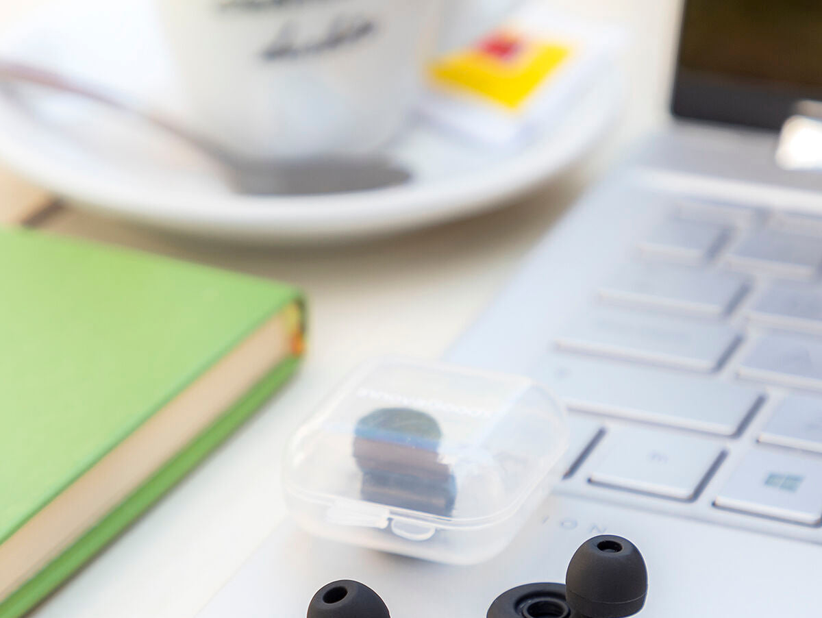 V14HE69F05518B9890000A13AE76168C1783R5257633P2