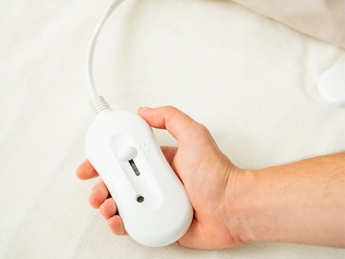 V8H3DCCE36000B56C901B9517F41D04216BR5280119P2