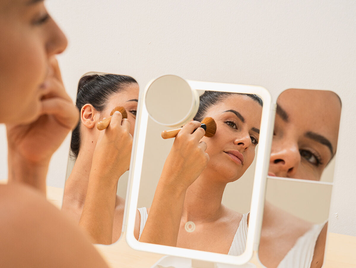 V4H37007E3B57F0163516A0B1970EF8CA73R7207670P1